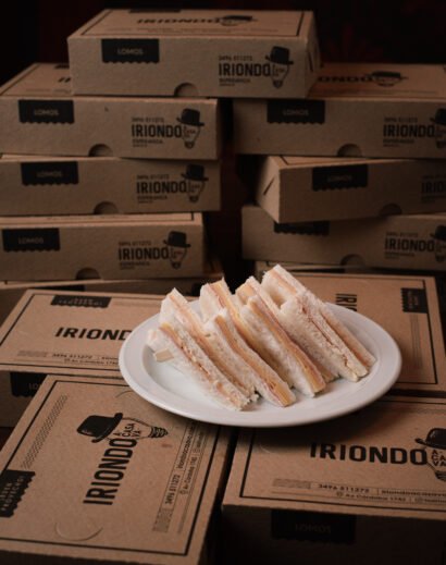 Sandwich simple de jamón cocido