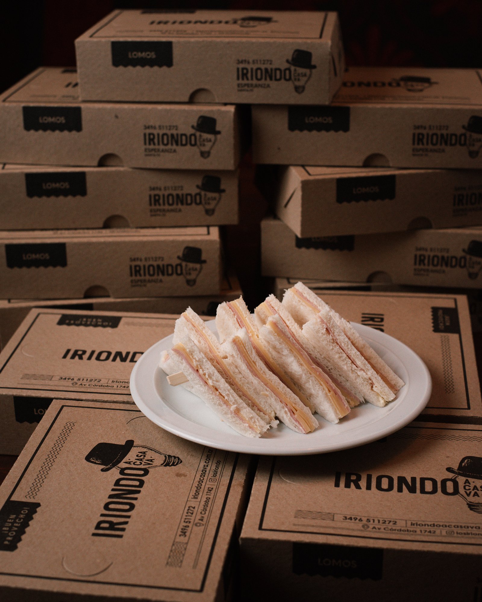 Sandwich simple de jamón cocido