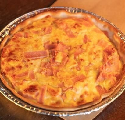 Tarta de jamón y queso